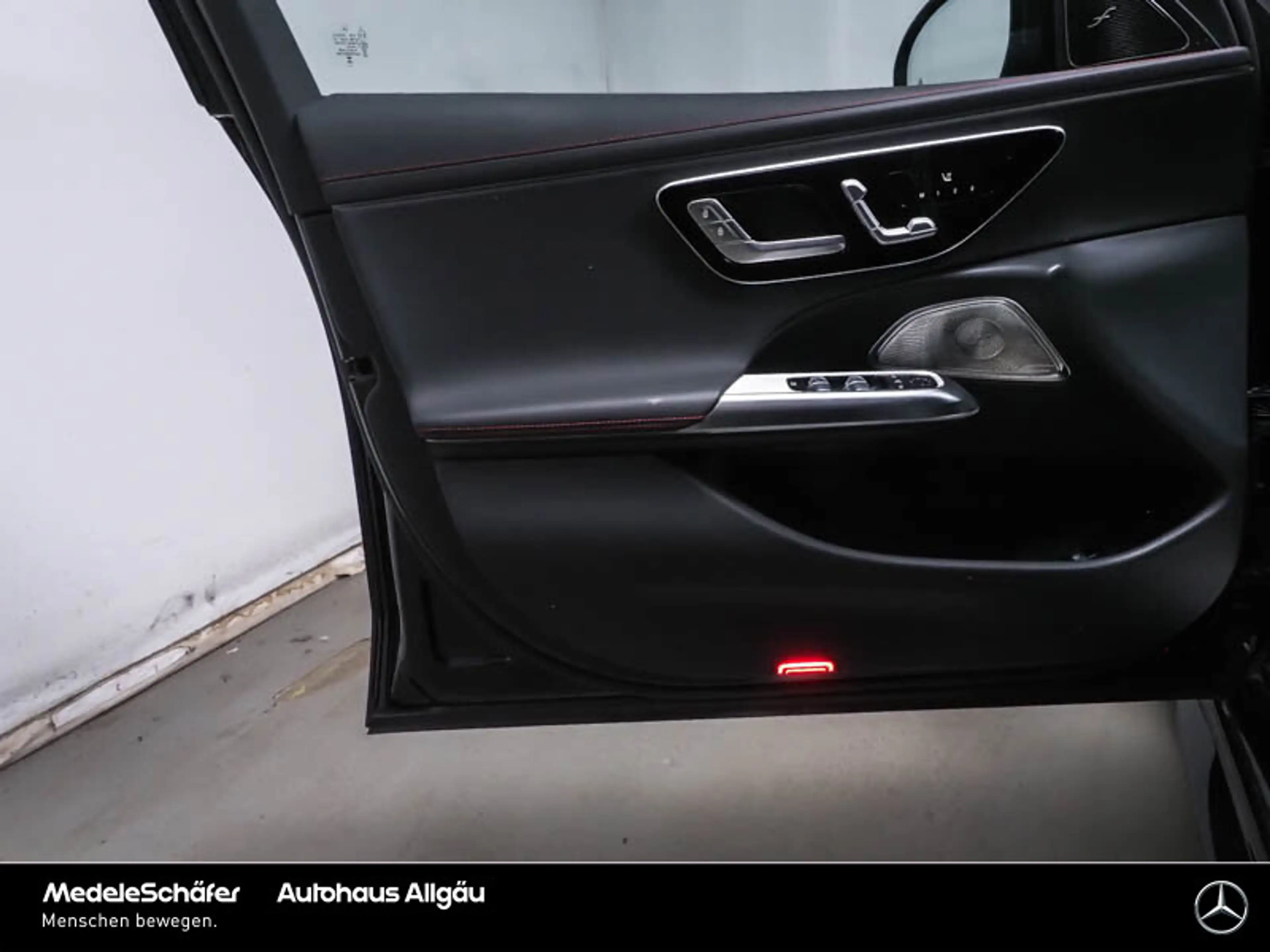 Mercedes-Benz E 53 AMG E 53 AMG T HYBRID 4M Night Premium Pano AHK 360° — photo 8