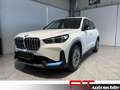 BMW iX1 xDrive30e 4x4 Weiß - thumbnail 1