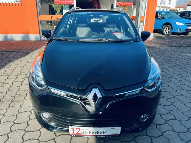 Renault Clio view 2