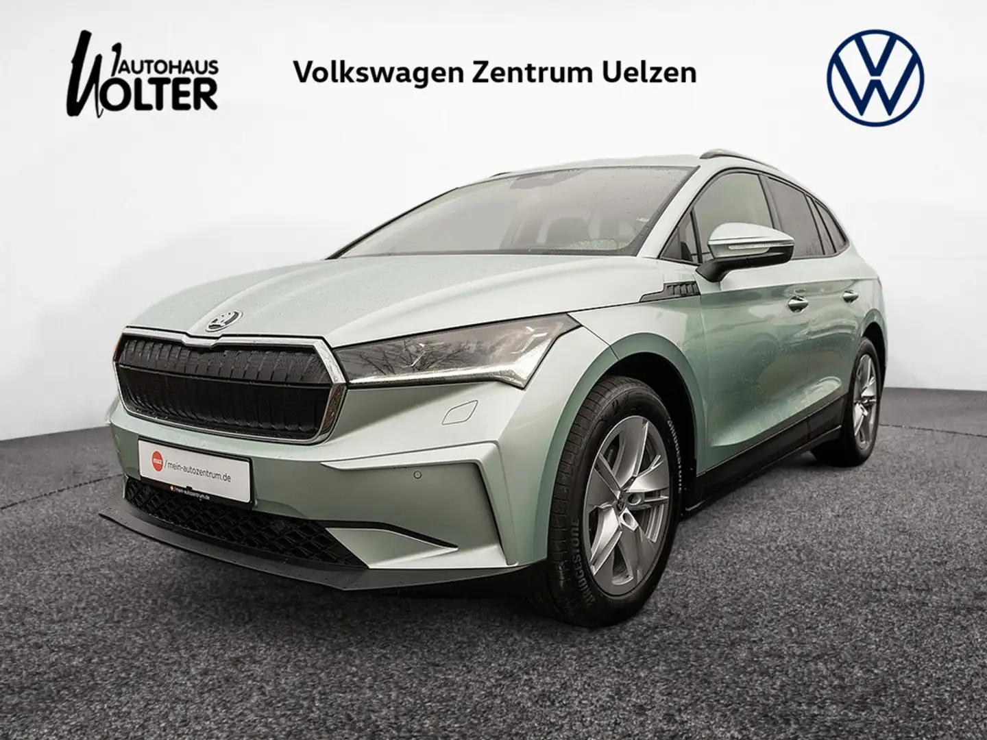 Skoda Enyaq iV 60 Loft NAVI KAM LED KESSY GRA SMART Silber - 1
