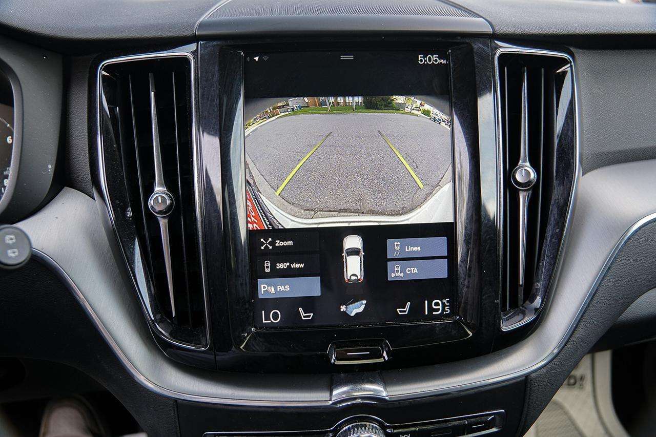 2020 Volvo XC60 Momentum T6 AWD | NO ACCIDENT|PANO | NAVI | CAM | thumb 21