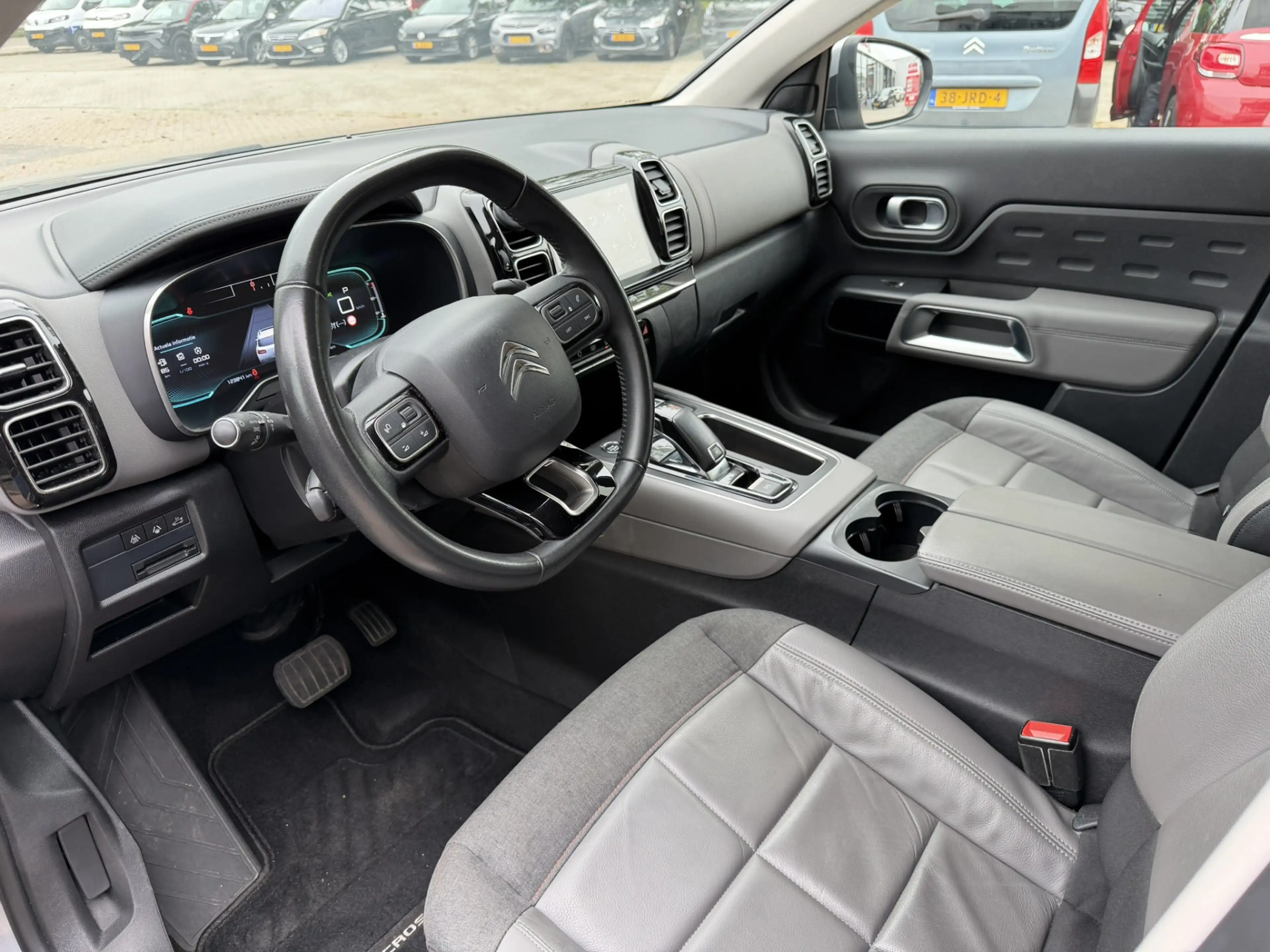 Citroen C5 Aircross 1.6 180pk Business Plus 1500kg Trekgewicht | Camer — photo 8