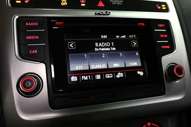 Volkswagen Polo view 18