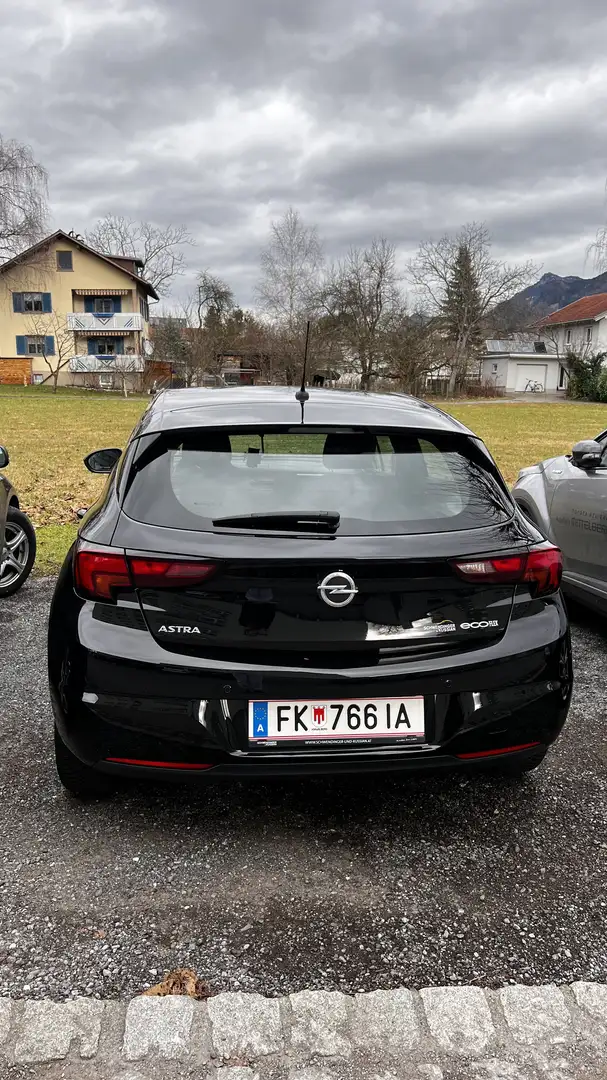Opel Astra Astra 1,0 Turbo Ecotec Dir. Inj. Cool Schwarz - 2