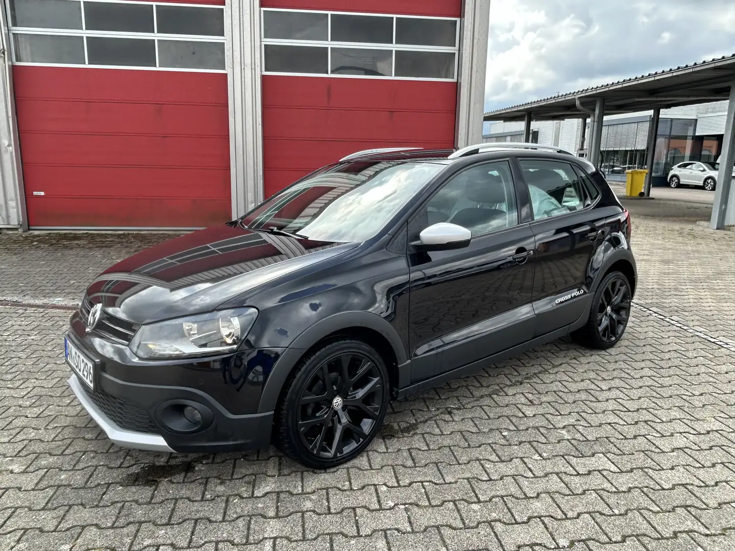 Volkswagen Polo Cross 1.4 TDI (Blue Motion Technology) DSG - 1