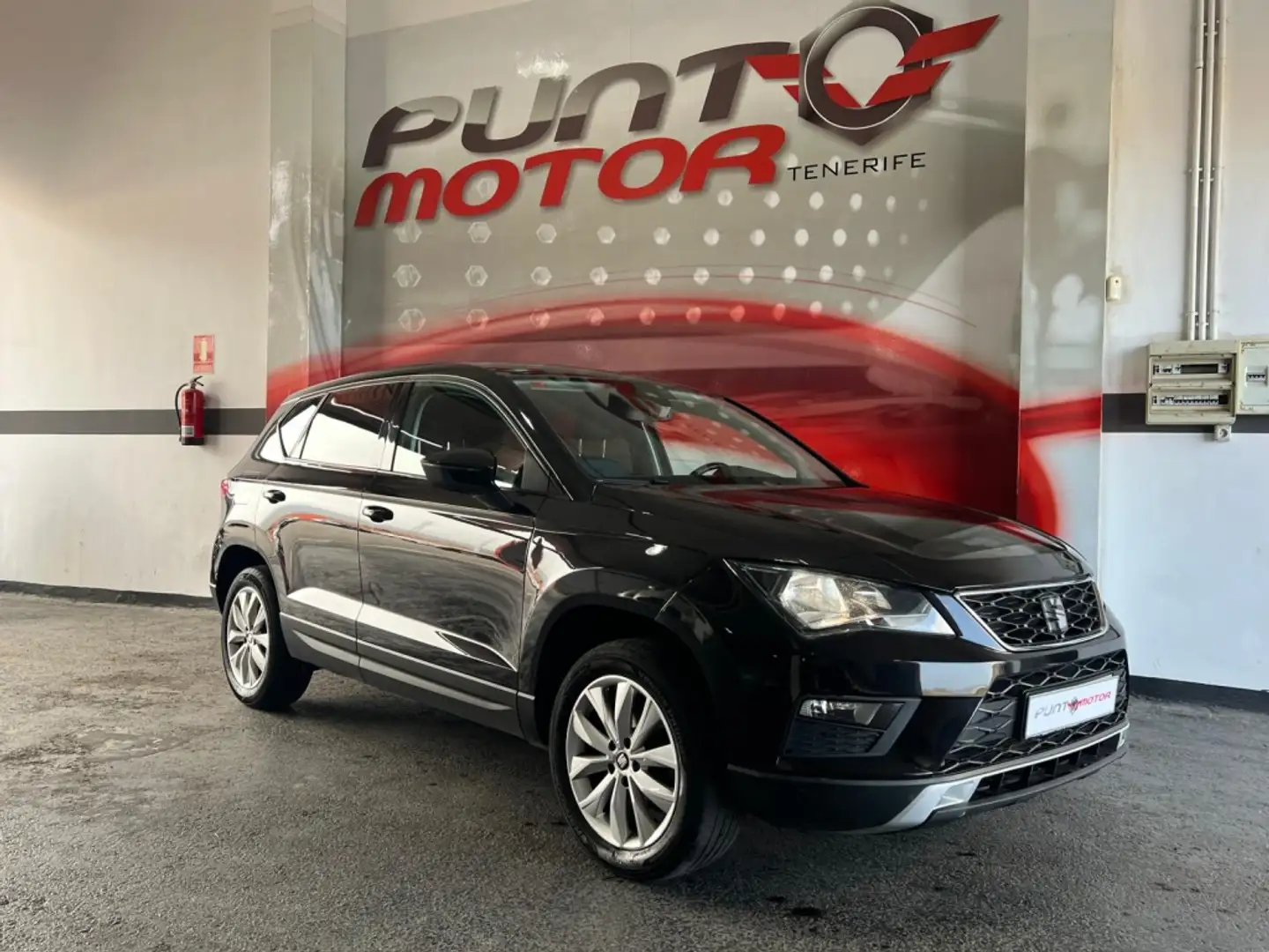 SEAT Ateca 1.6TDI CR S&S Ecomotive Reference Negro - 2