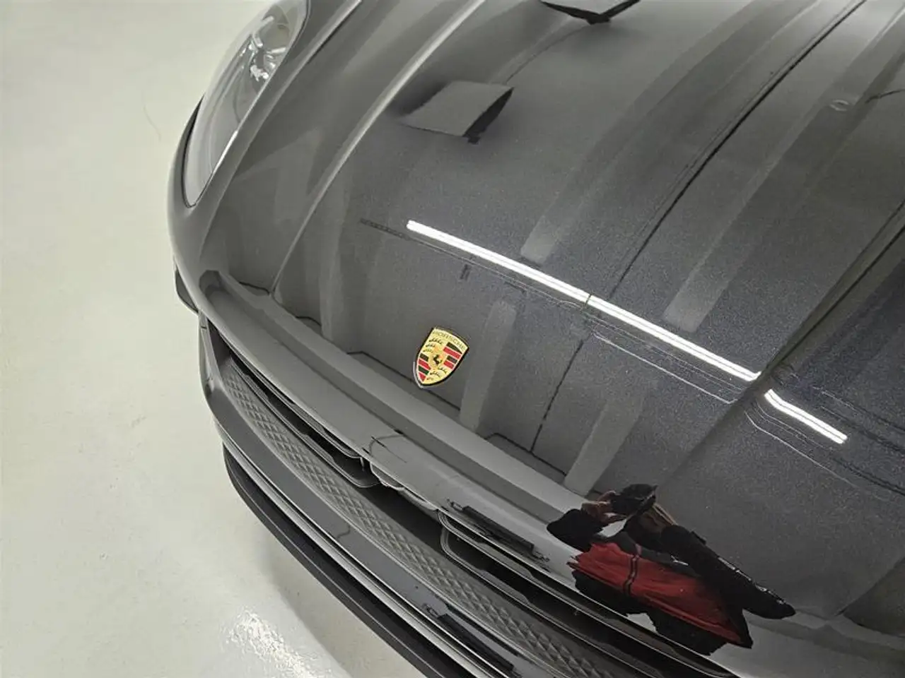 Porsche Macan photo Porsche Macan