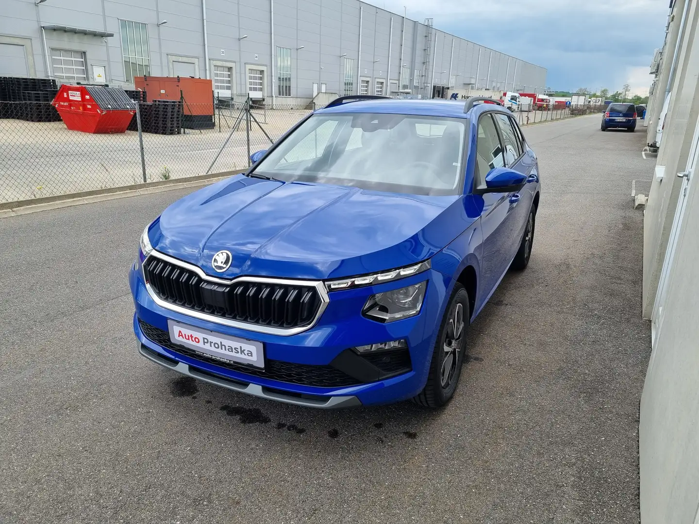 Skoda Kamiq 1,0 TSI 115PS DSG Sondermodell Limited Blau - 1