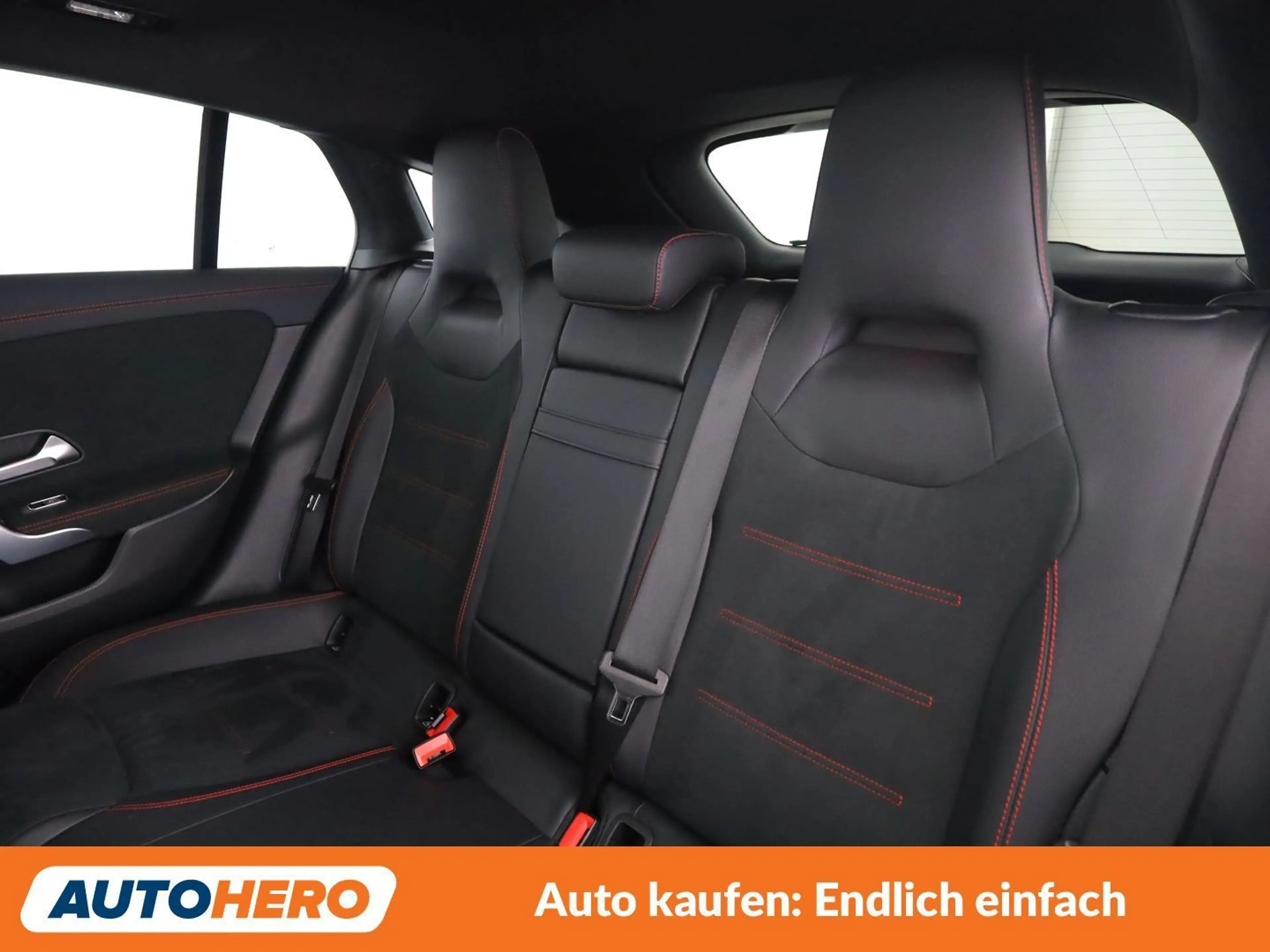 Mercedes-Benz CLA 220 CLA 220 Shooting Brake AMG Line — photo 14