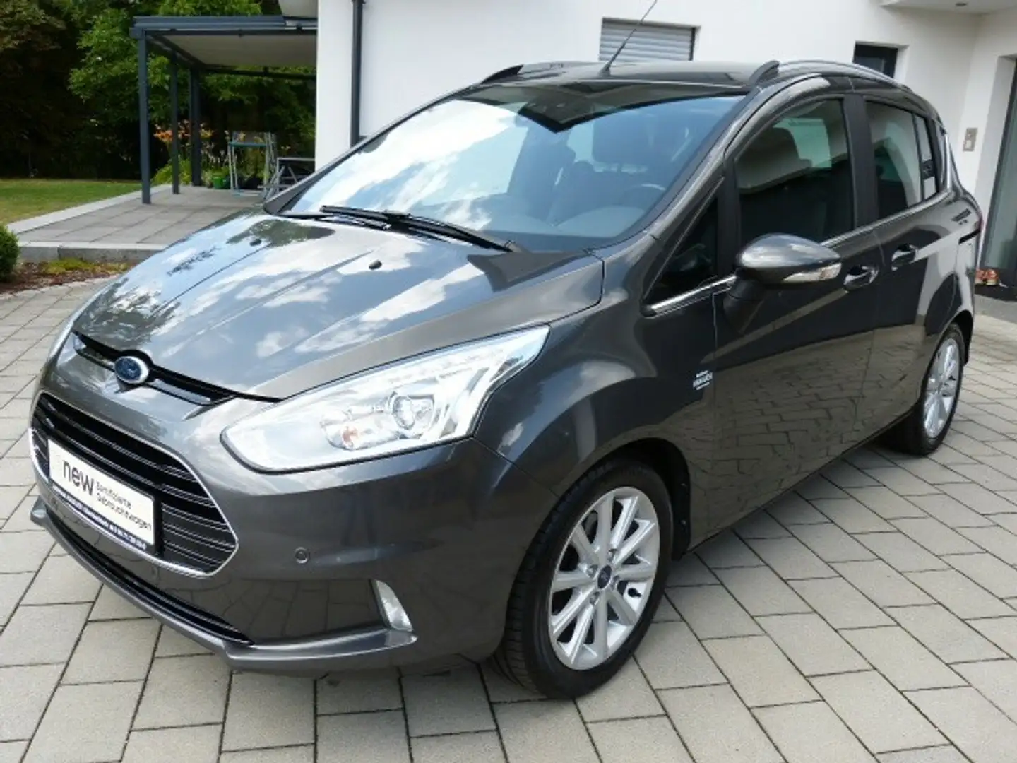 Ford B-Max Titanium 1.0 EcoBoost [NAVI/SHZ/PDC] Grau - 1