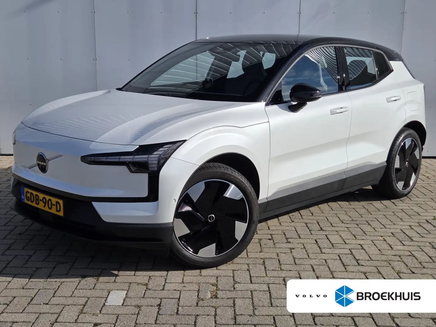 Volvo EX30 Single Motor Extended Range Ultra 69 kWh | BLIS | Weiß - 1