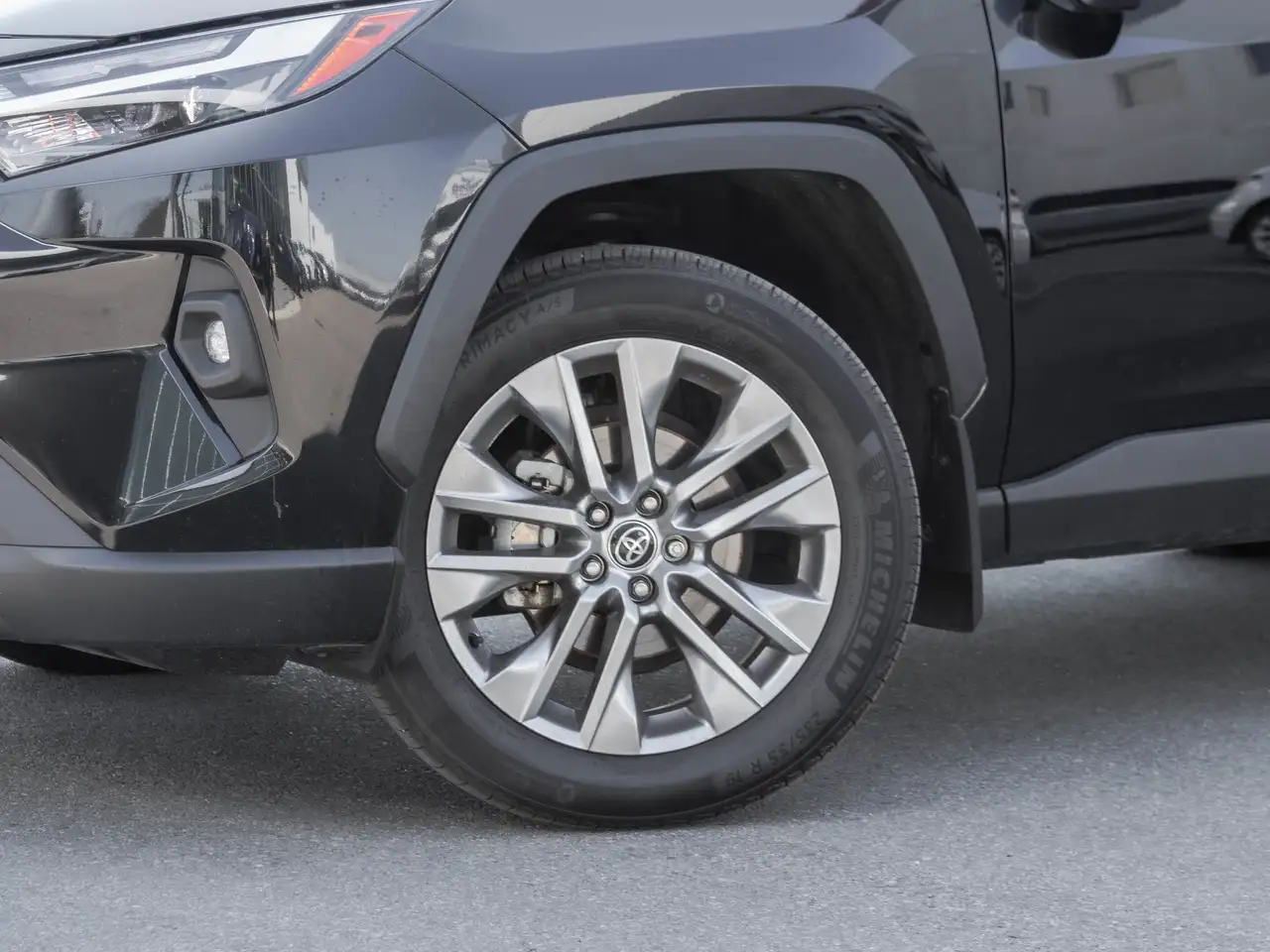 Toyota RAV 4 снимка Toyota RAV 4