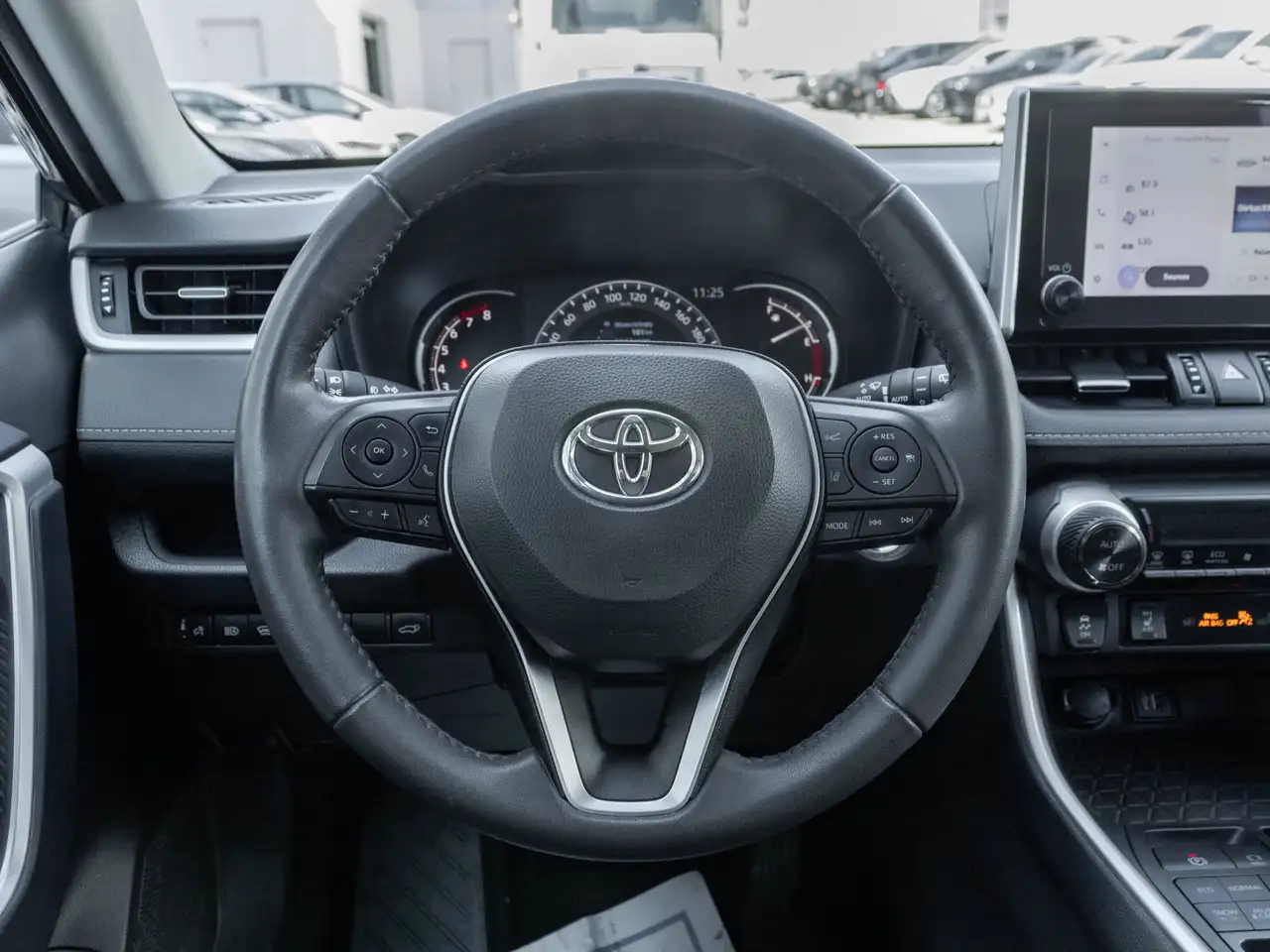 Toyota RAV 4 снимка Toyota RAV 4