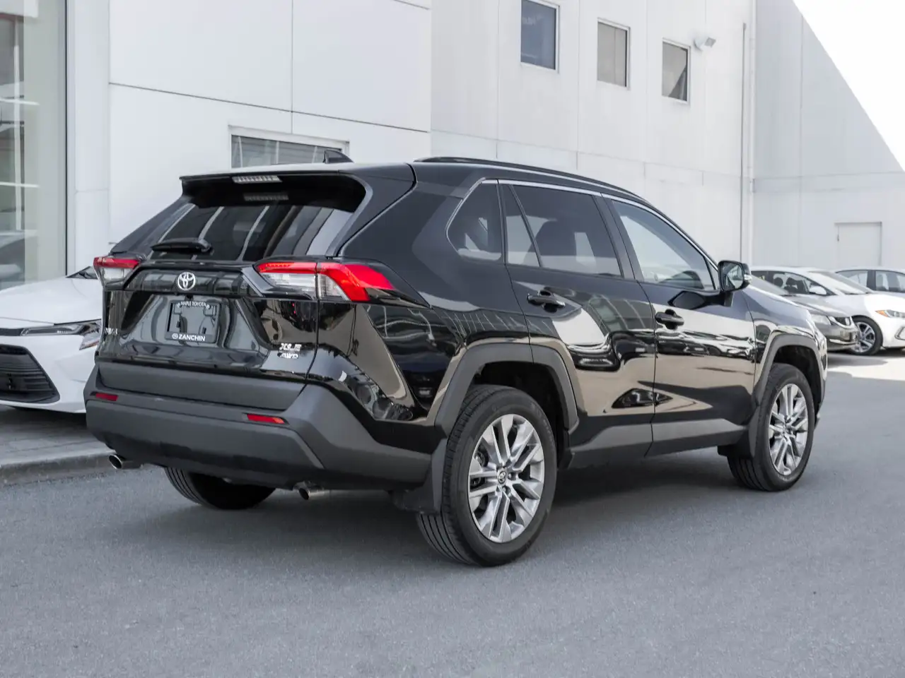 Toyota RAV 4 снимка Toyota RAV 4