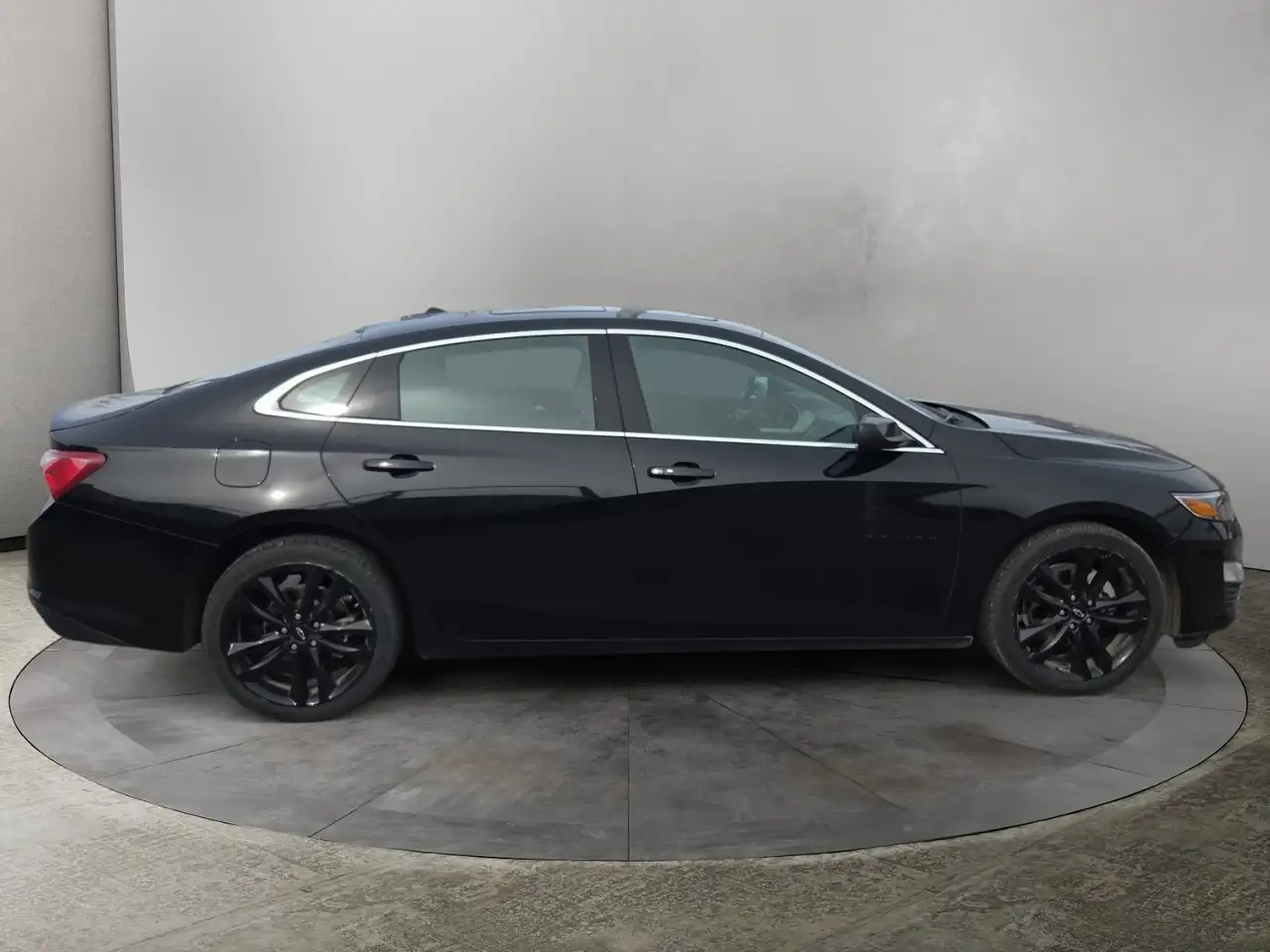 Chevrolet Malibu снимка Chevrolet Malibu