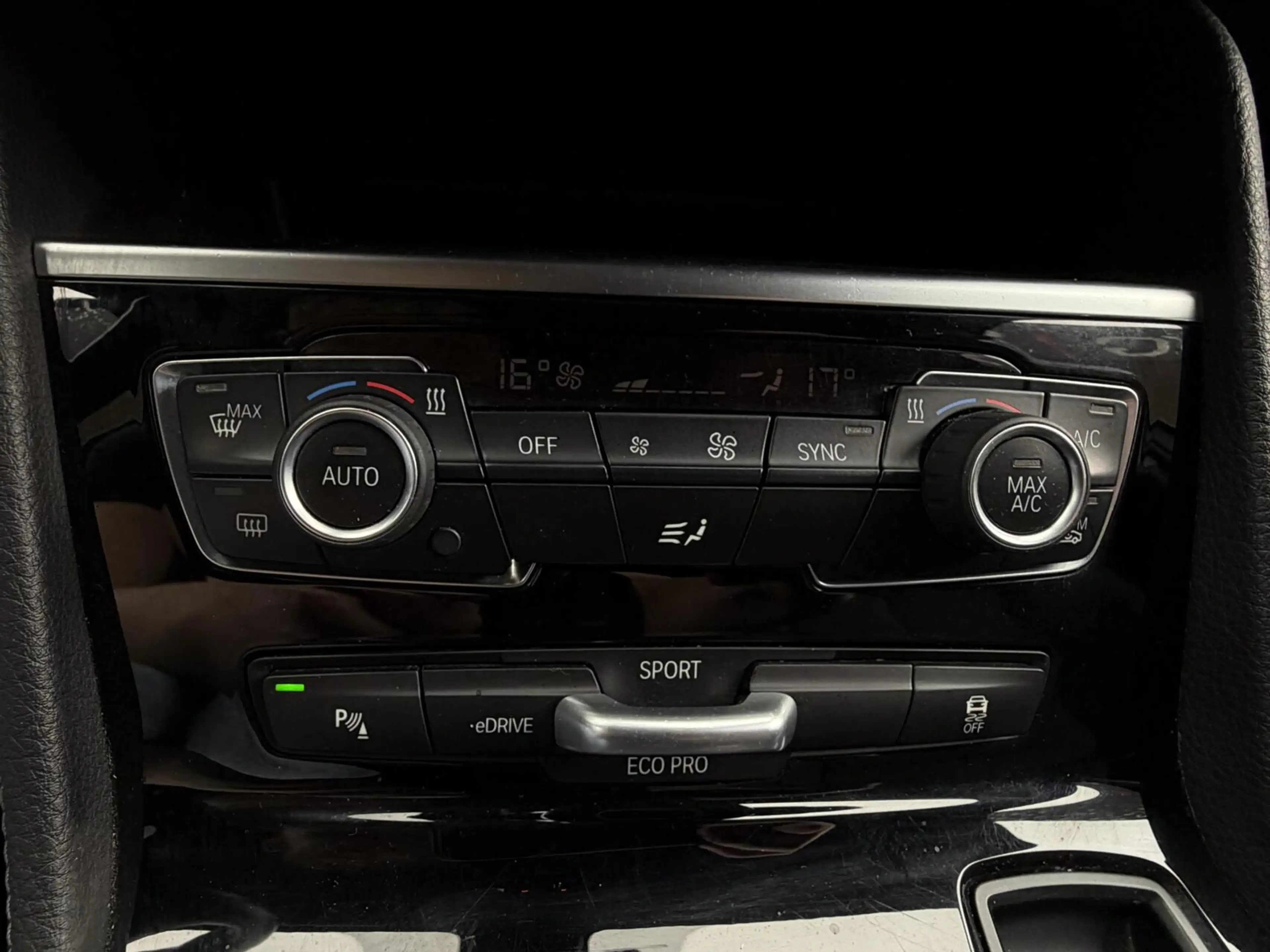 BMW 225 2-serie Active Tourer 225xe iPerformance Climat, B — photo 10