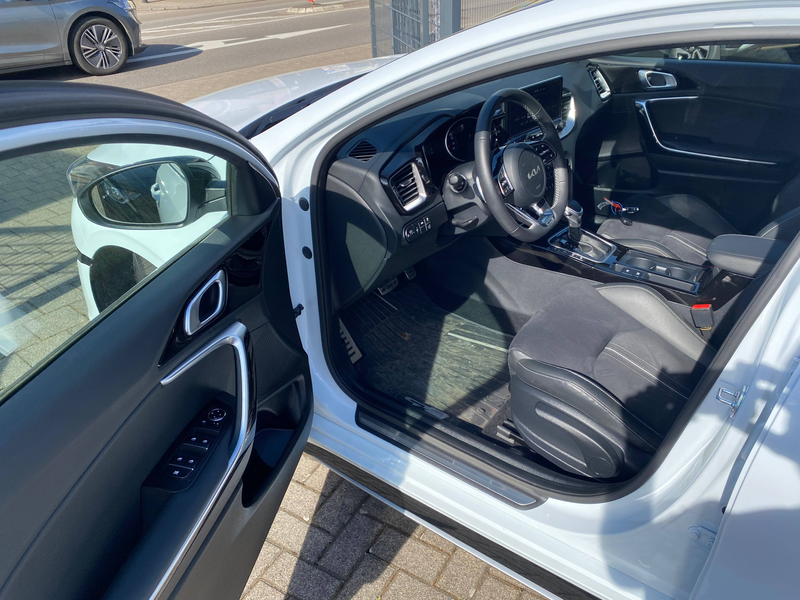 Kia ProCeed / pro_cee'd DCT&GT LINE*el.Heckklappe*NAVI*Teilleder*Totwinkel — photo 18