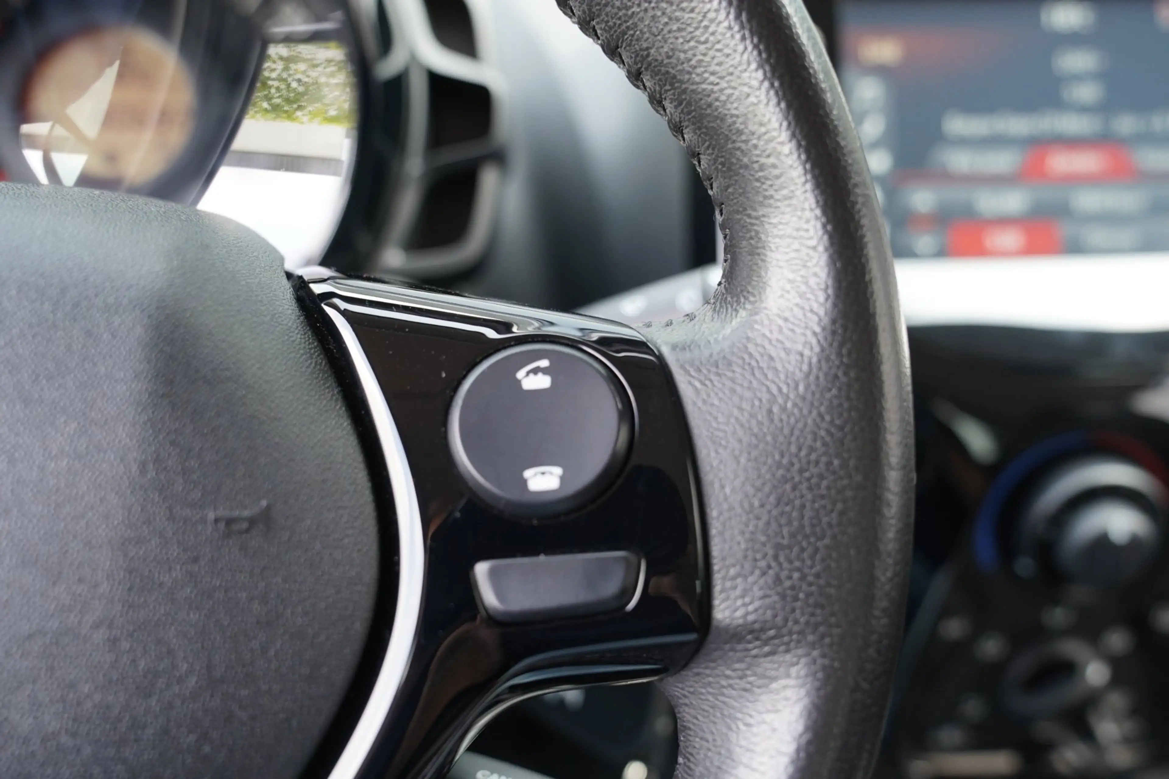 Peugeot 108 1.0 e-VTi Allure|Prijs rijklaar incl 12 mnd garant — photo 31