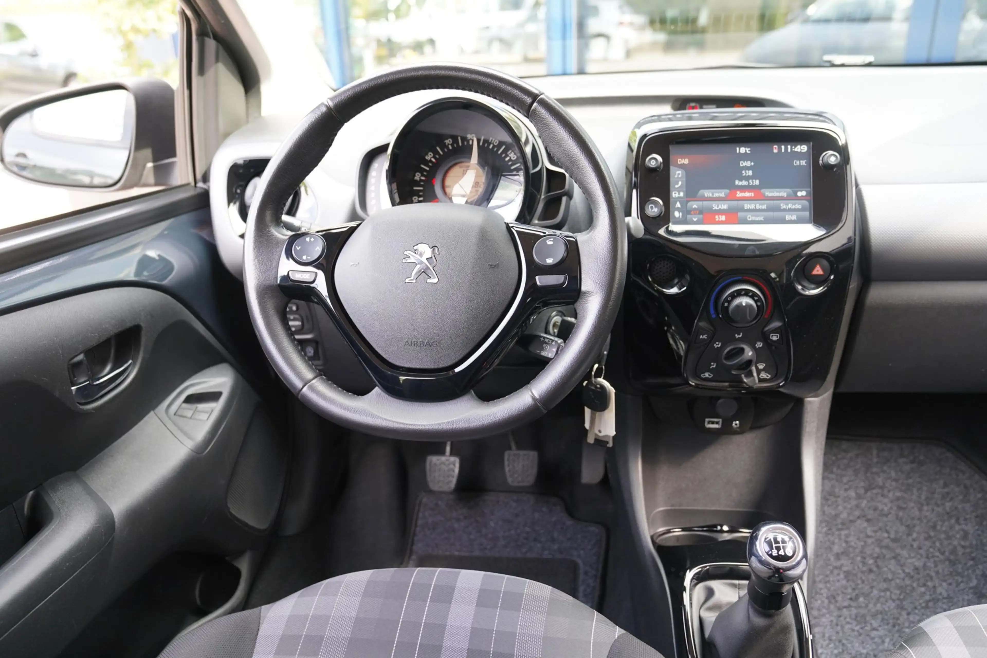 Peugeot 108 1.0 e-VTi Allure|Prijs rijklaar incl 12 mnd garant — photo 3