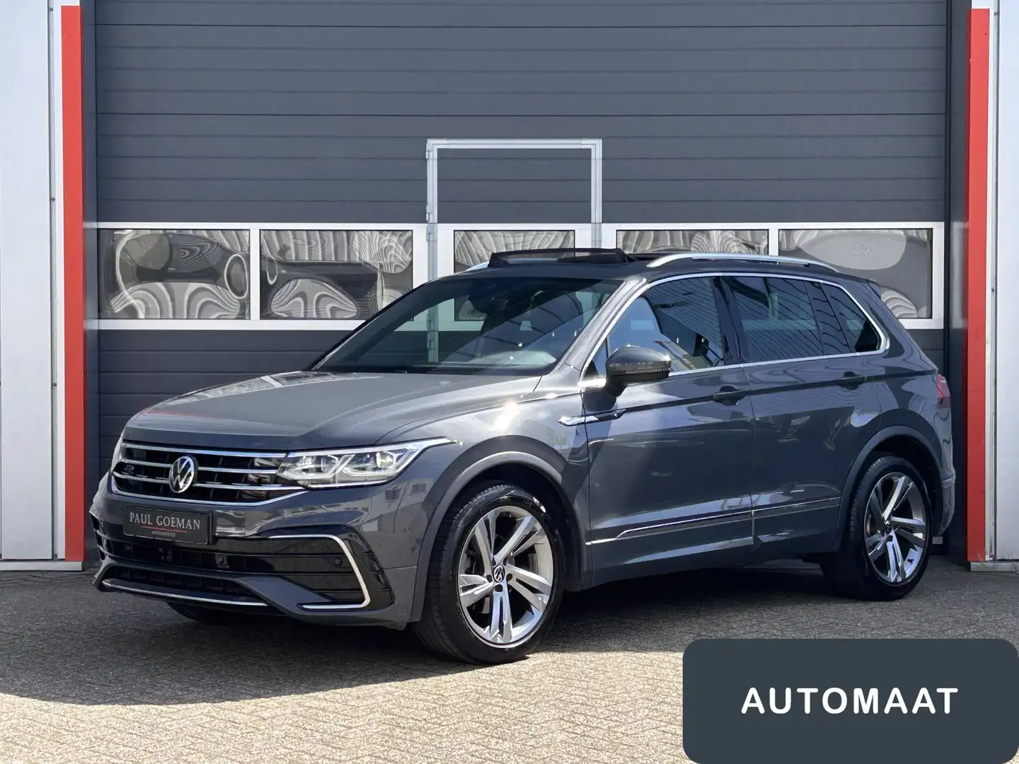 Volkswagen Tiguan 1.5 TSI 110kW DSG R-Line | Pano | Trekhaak | Virtu Grijs - 2