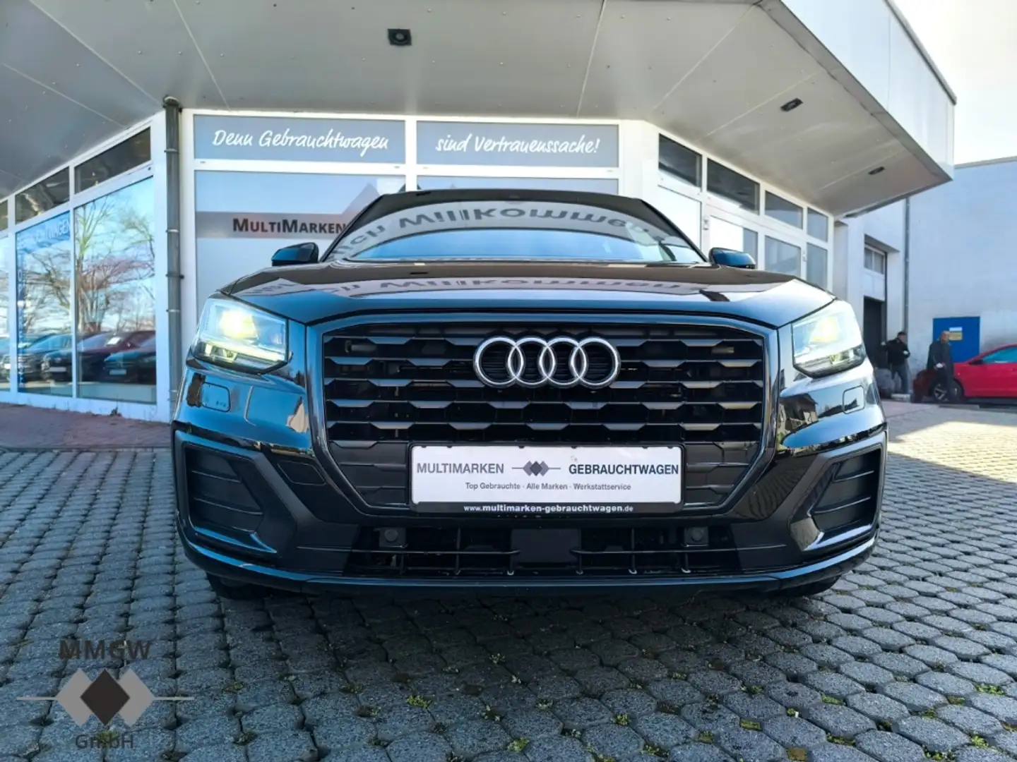 Audi Q2 sport 1.4 TFSI Navi/LED/Kamera/El.Heckklappe/SHZ Nero - 2