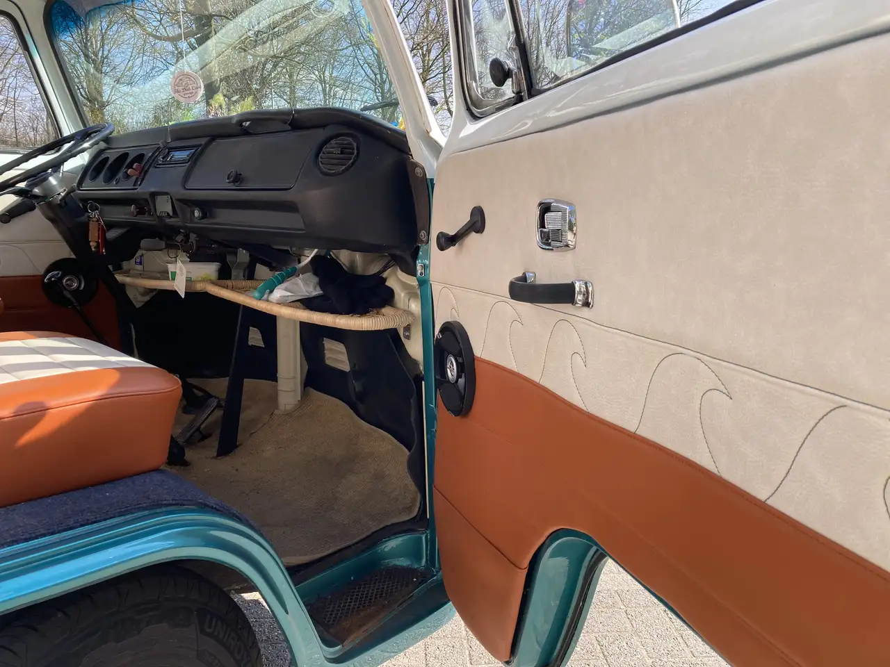 Volkswagen T2 camper / enkel om te slapen / geen keuken, foto 6