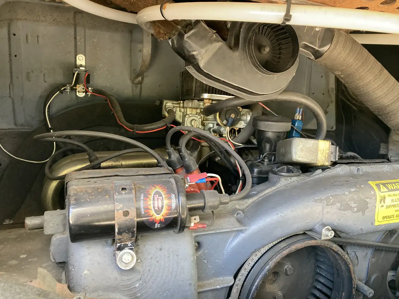 Volkswagen T2 camper / enkel om te slapen / geen keuken, foto 10