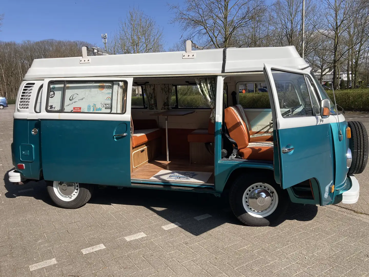 Volkswagen T2 camper / enkel om te slapen / geen keuken - 1
