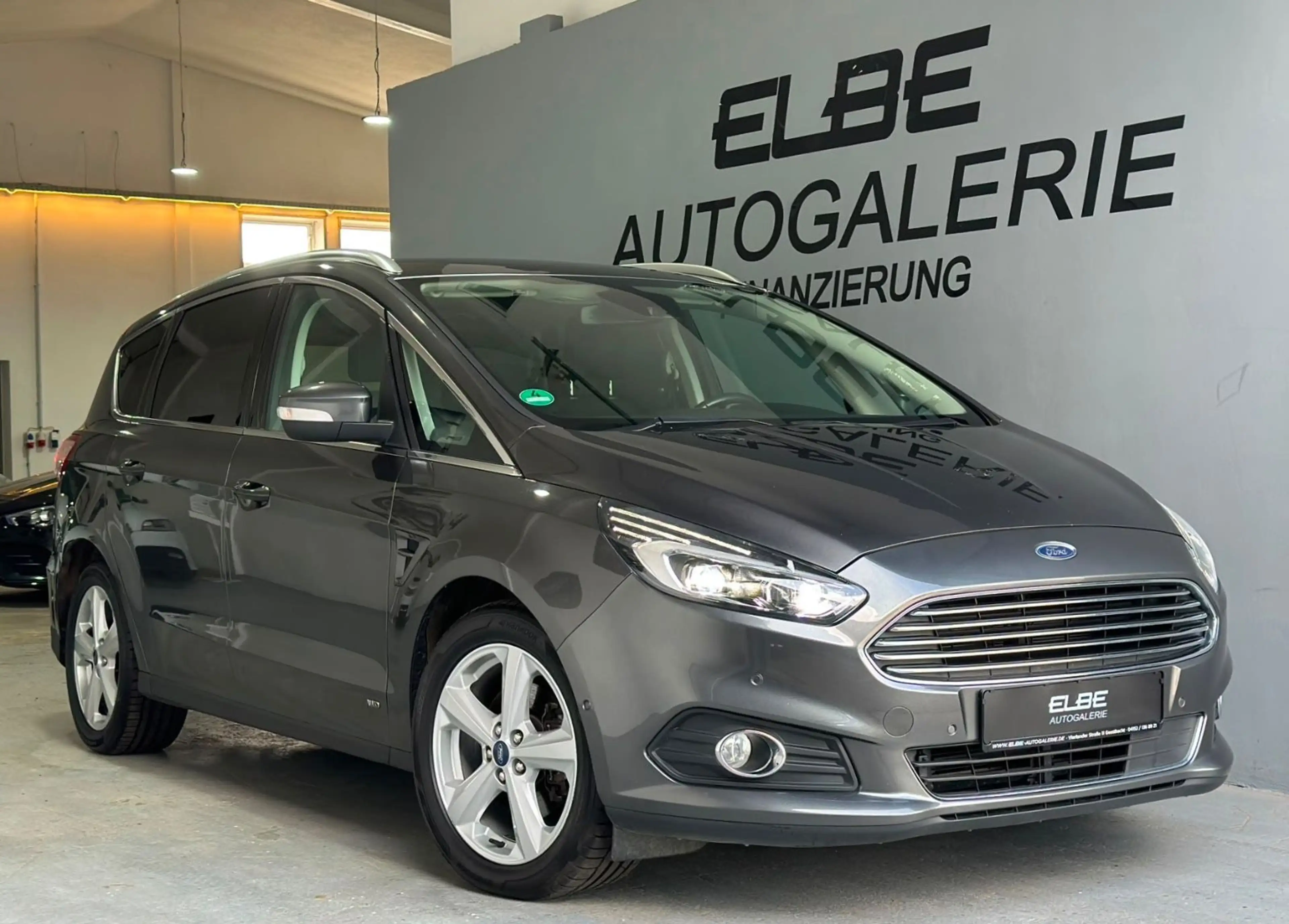 Ford S-Max 2.0 TDCI PowerShift AWD Titanium 1.Hand