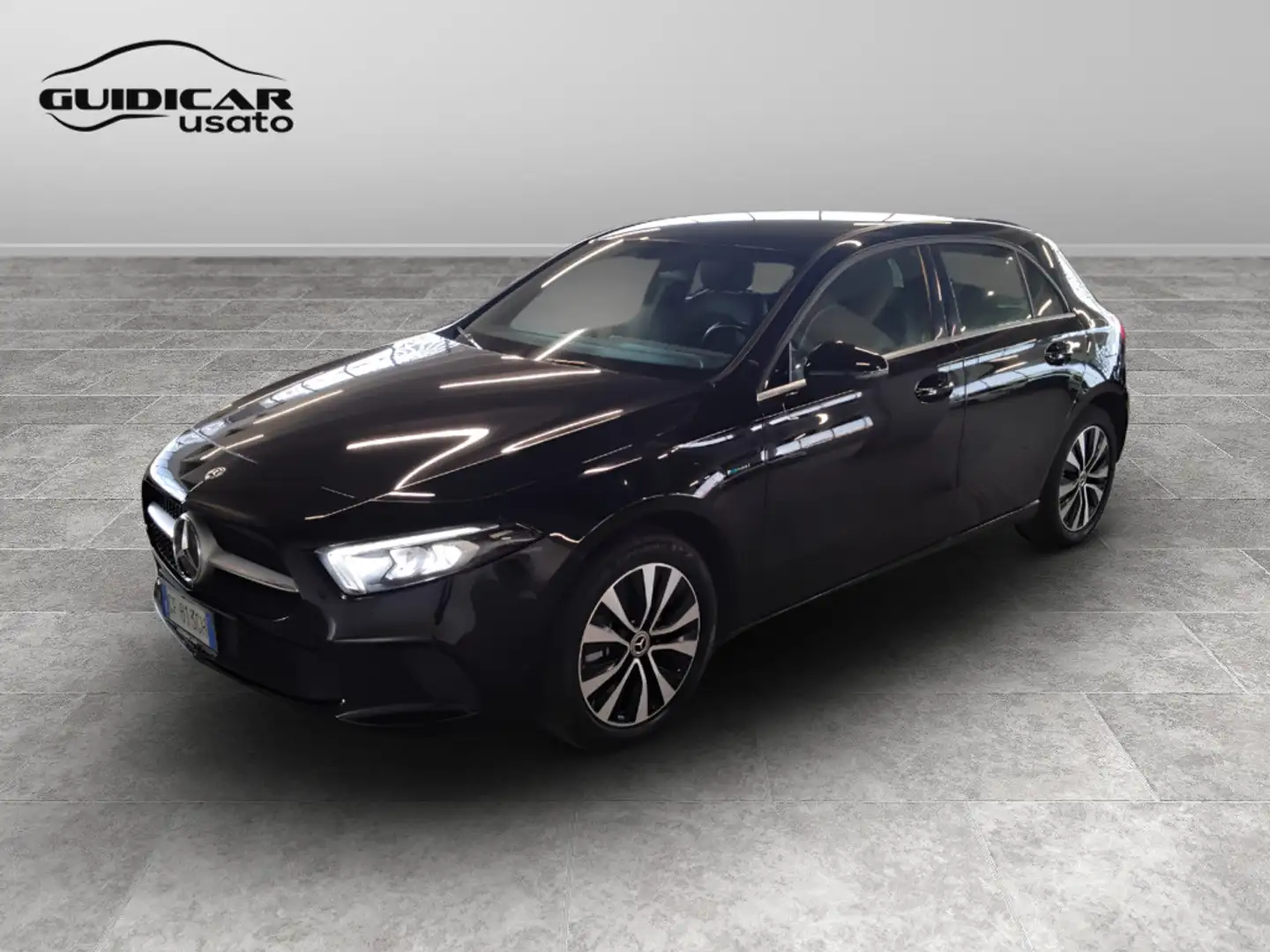 Mercedes-Benz A 250 - A 250 e phev (eq-power) Business auto Nero - 1