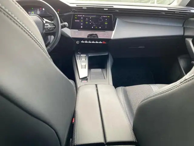 Peugeot 308 view 22