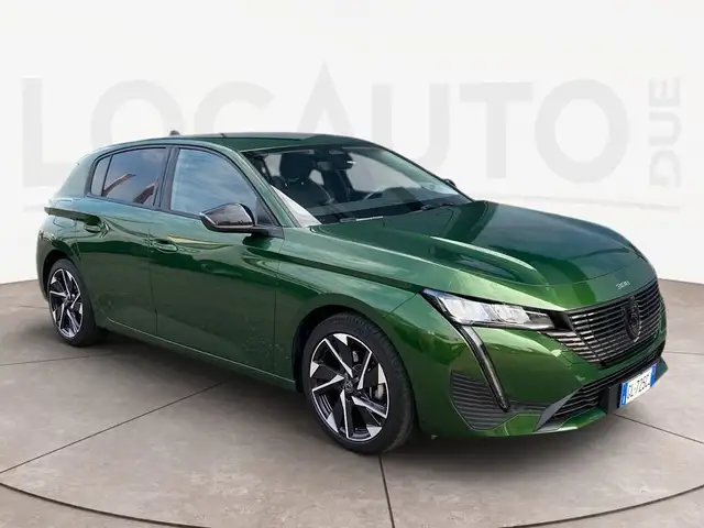 Peugeot 308 view 3