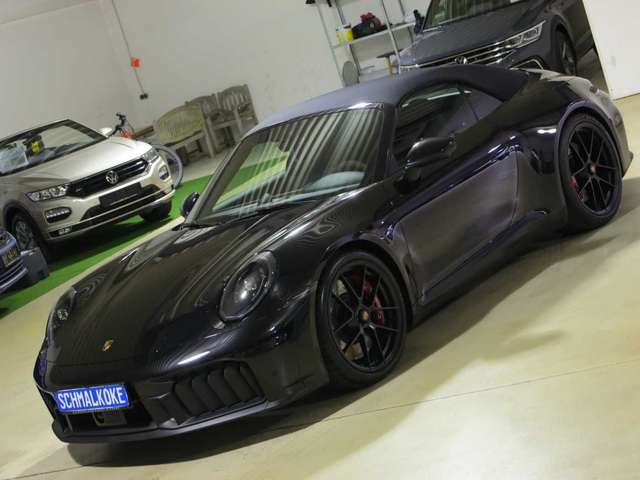 Porsche 911 Carrera GTS T-Hybrid Cabriolet