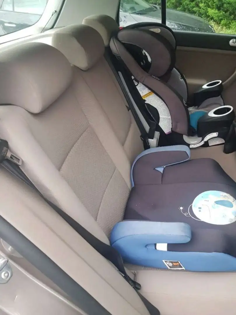 Volkswagen Golf Plus Trendline 1,6 TDI DPF - 2