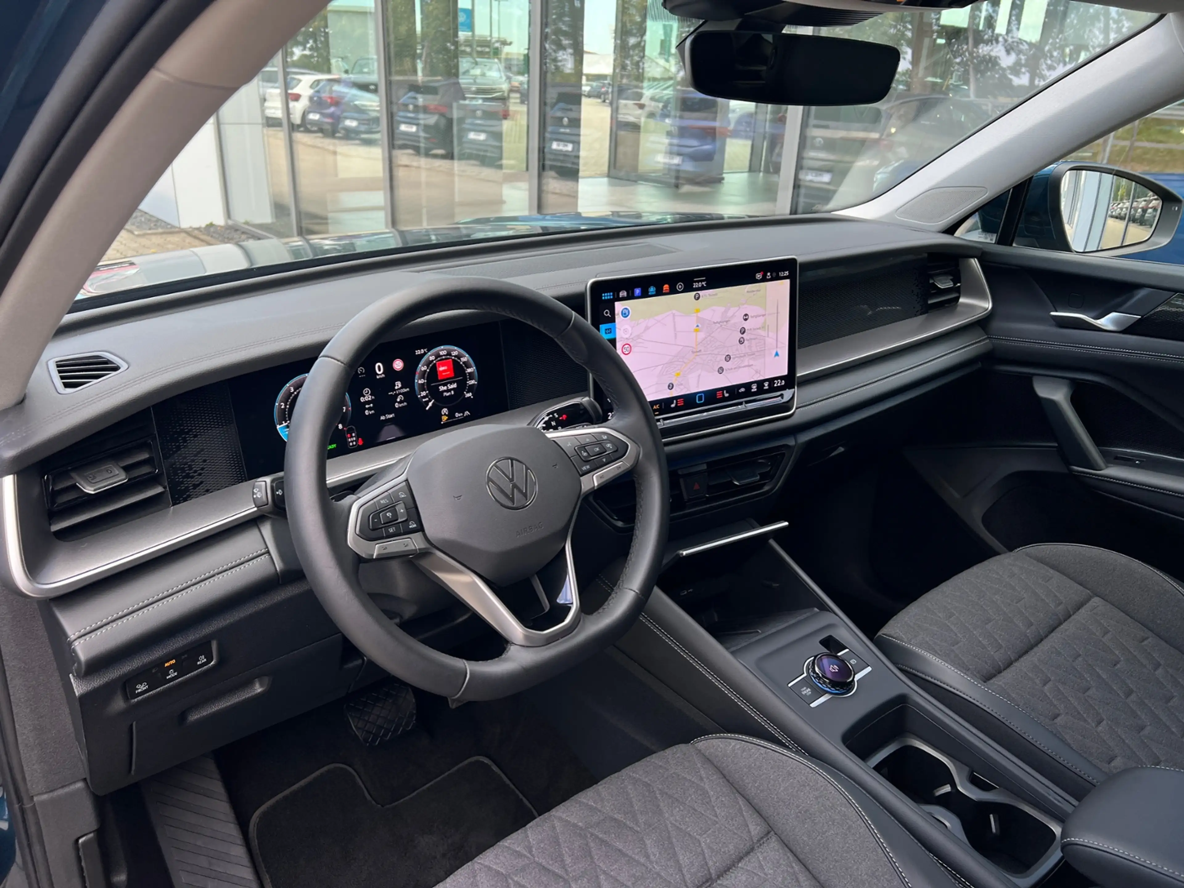 Volkswagen Tayron LIFE 1.5 eTSI DSG *AHK, 7-Sitzer, LED, ACC, Kamer — photo 8