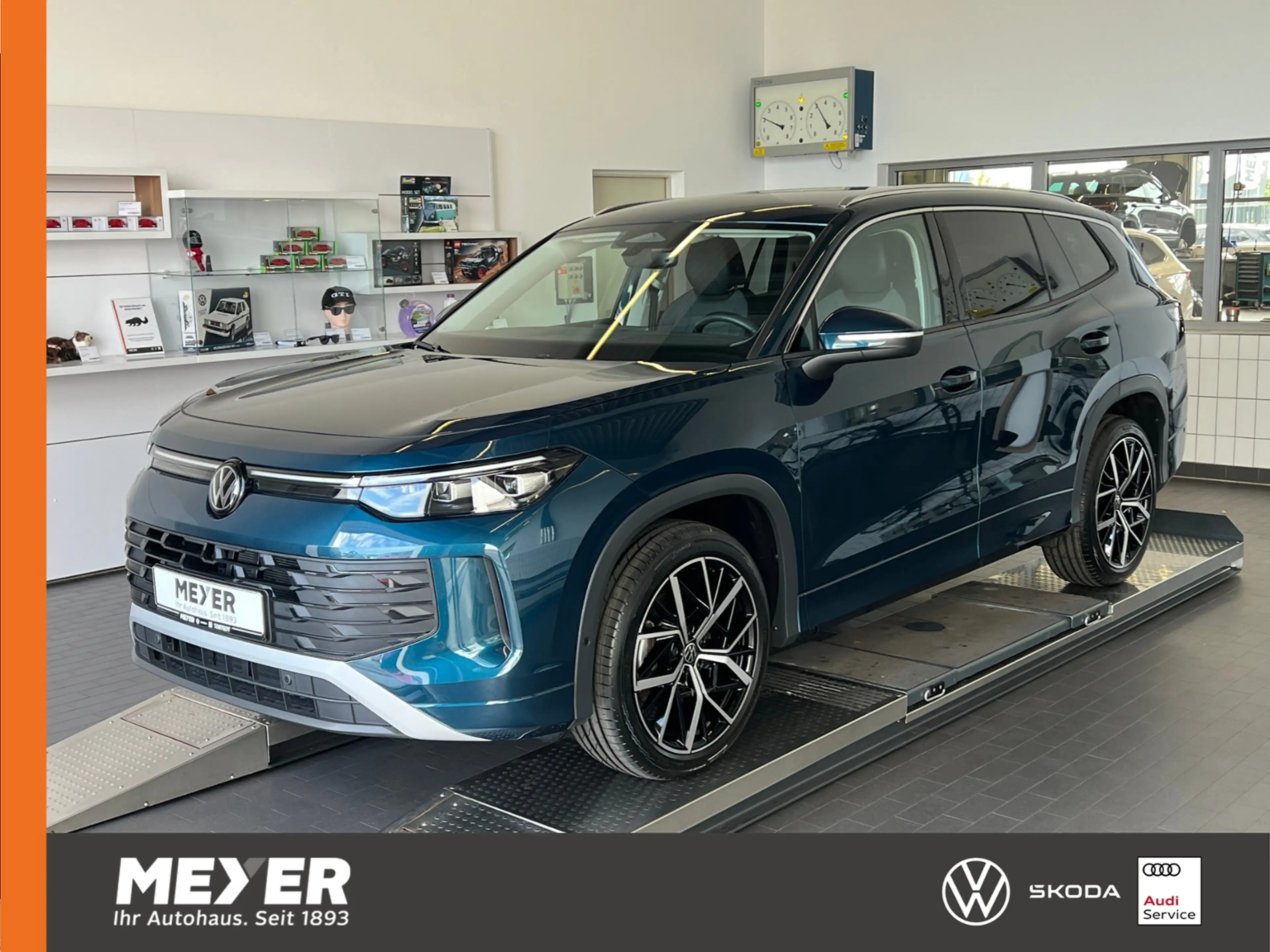 Volkswagen Tayron LIFE 1.5 eTSI DSG *AHK, 7-Sitzer, LED, ACC, Kamer