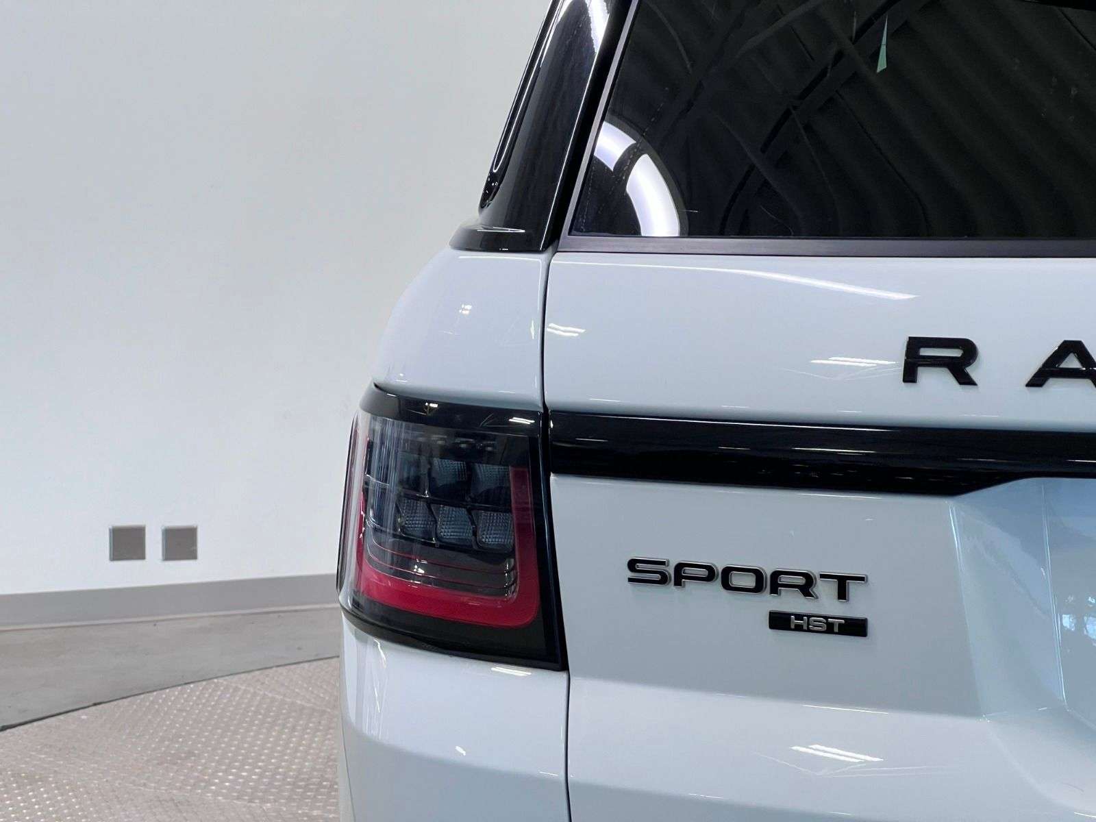 2022 Land Rover Range Rover Sport HST | LOW KMS | GREAT DEAL! thumb 15