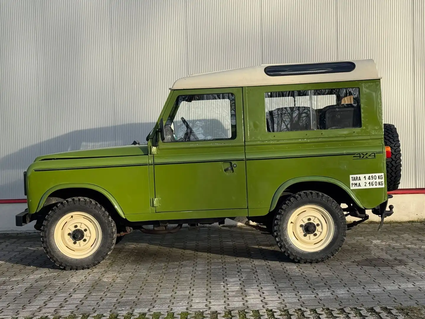 Land Rover Series Santana ,7-Sitzer ,H-Kennz Grün - 1