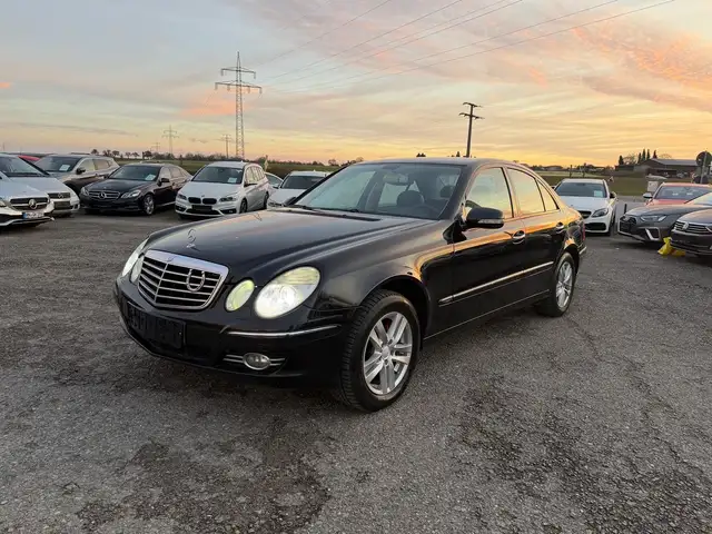 Mercedes-Benz E 220 CDI Limo Avantgarde Auto.Navi PDC Xenon