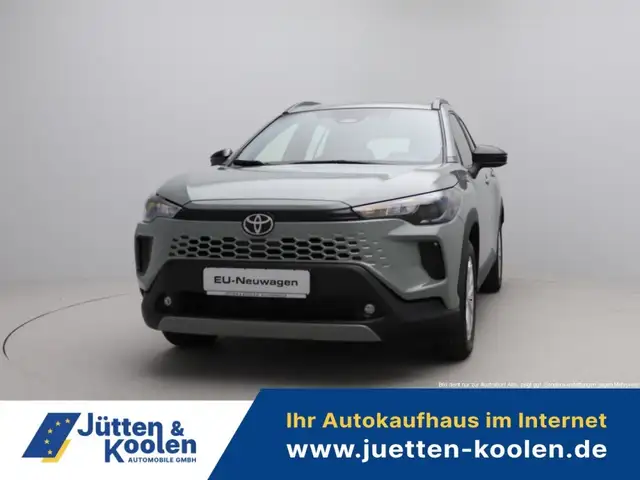 Toyota Corolla Cross Active 1.8 Hybrid CVT