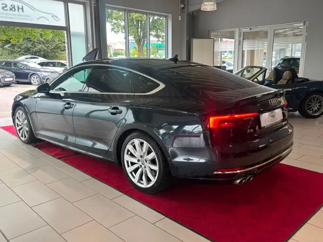 Audi A5 view 10