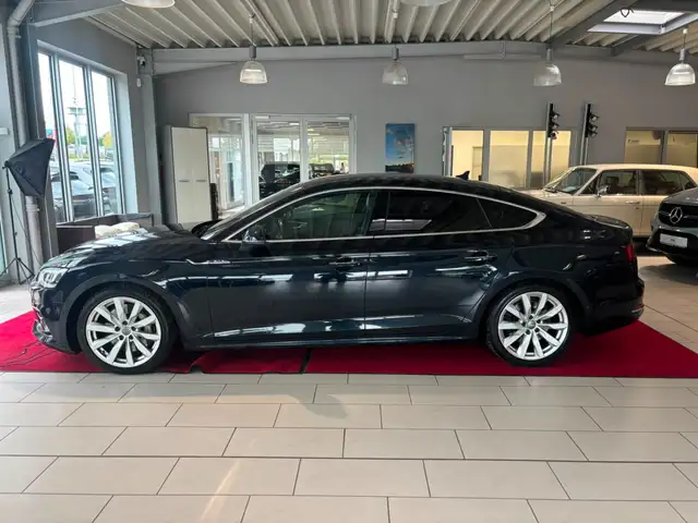 Audi A5 view 2