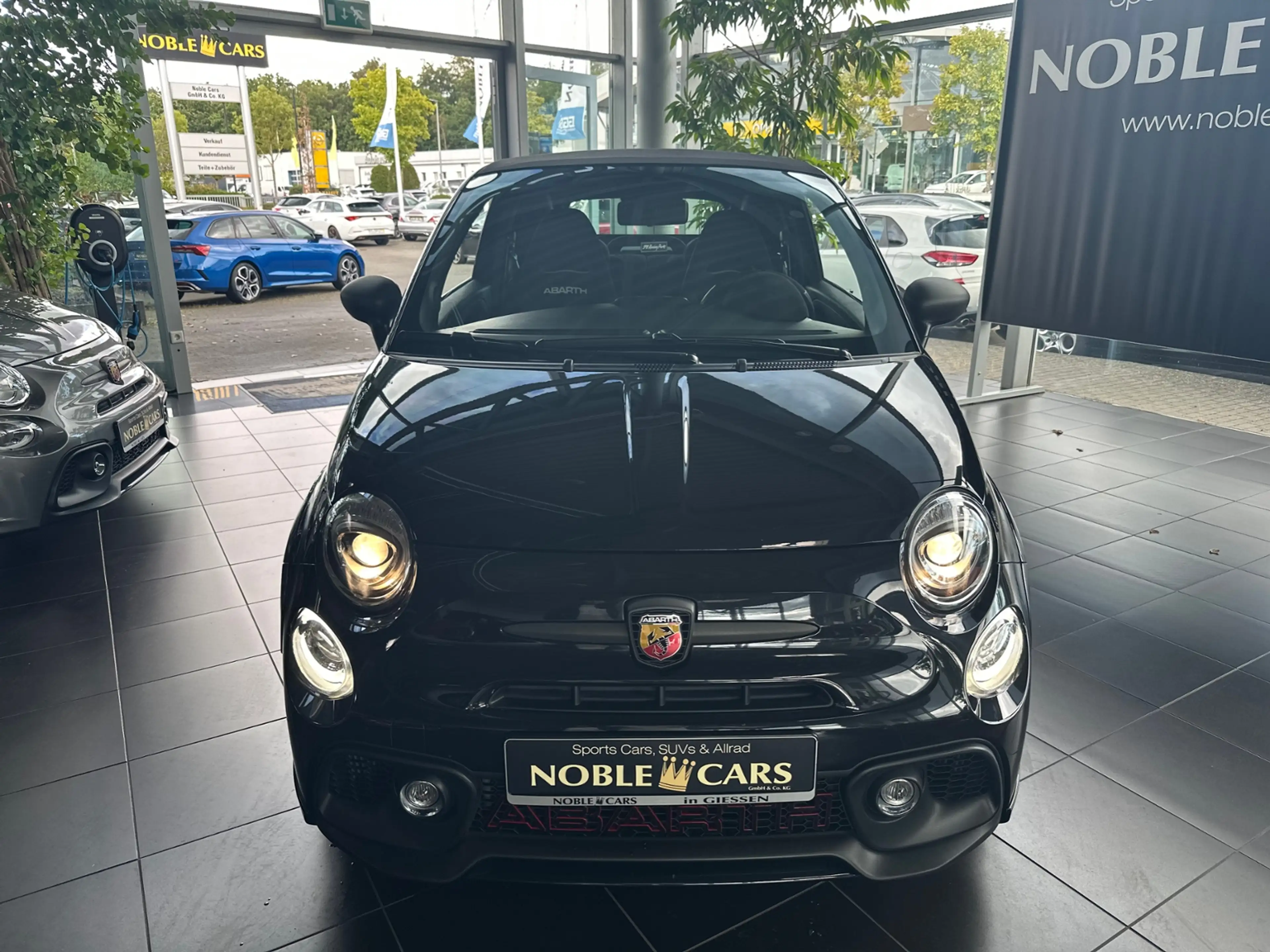 Abarth 595C Competizione KLIMA NAV DAB PDC ALU — photo 2