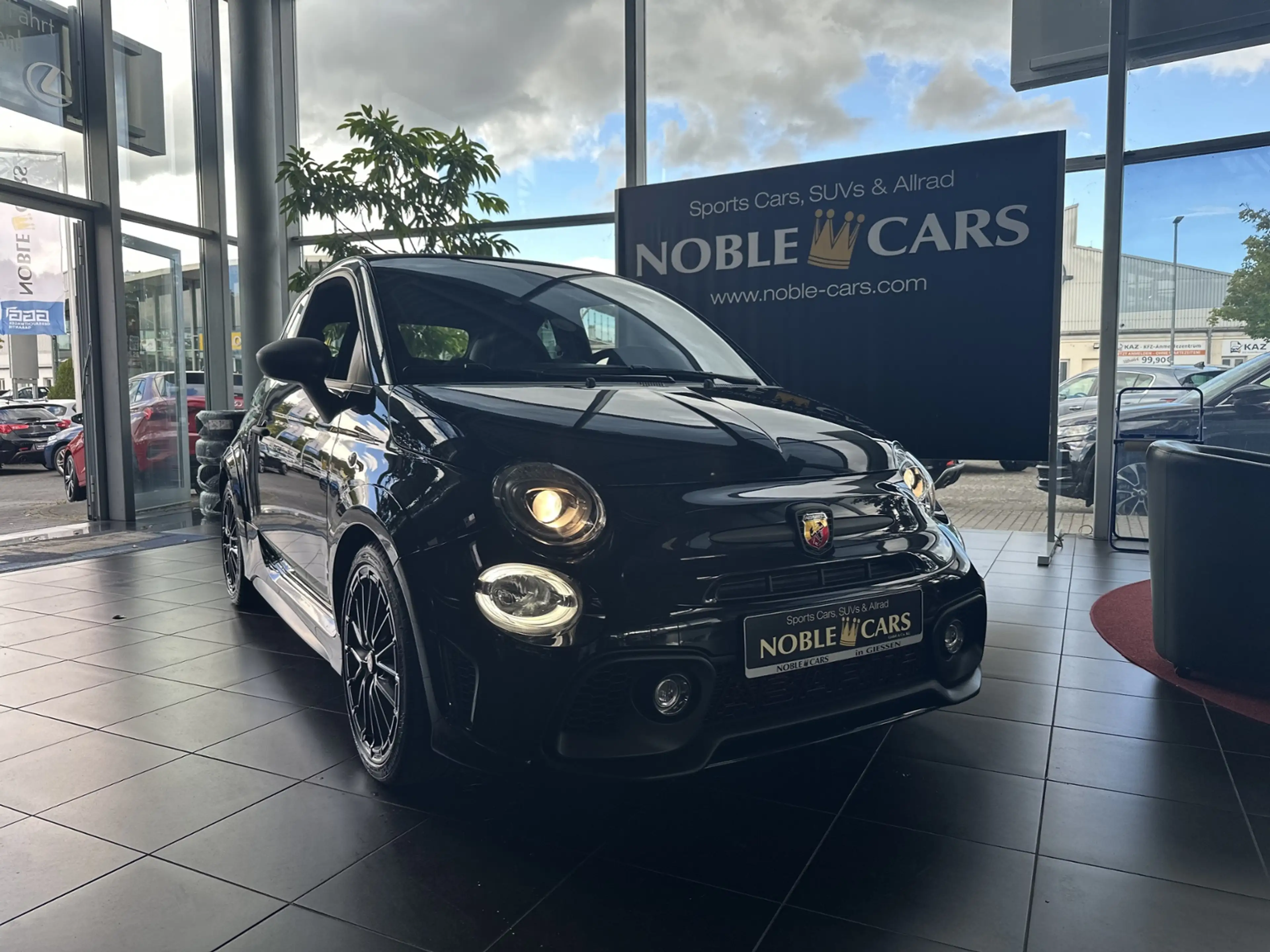 Abarth 595C Competizione KLIMA NAV DAB PDC ALU