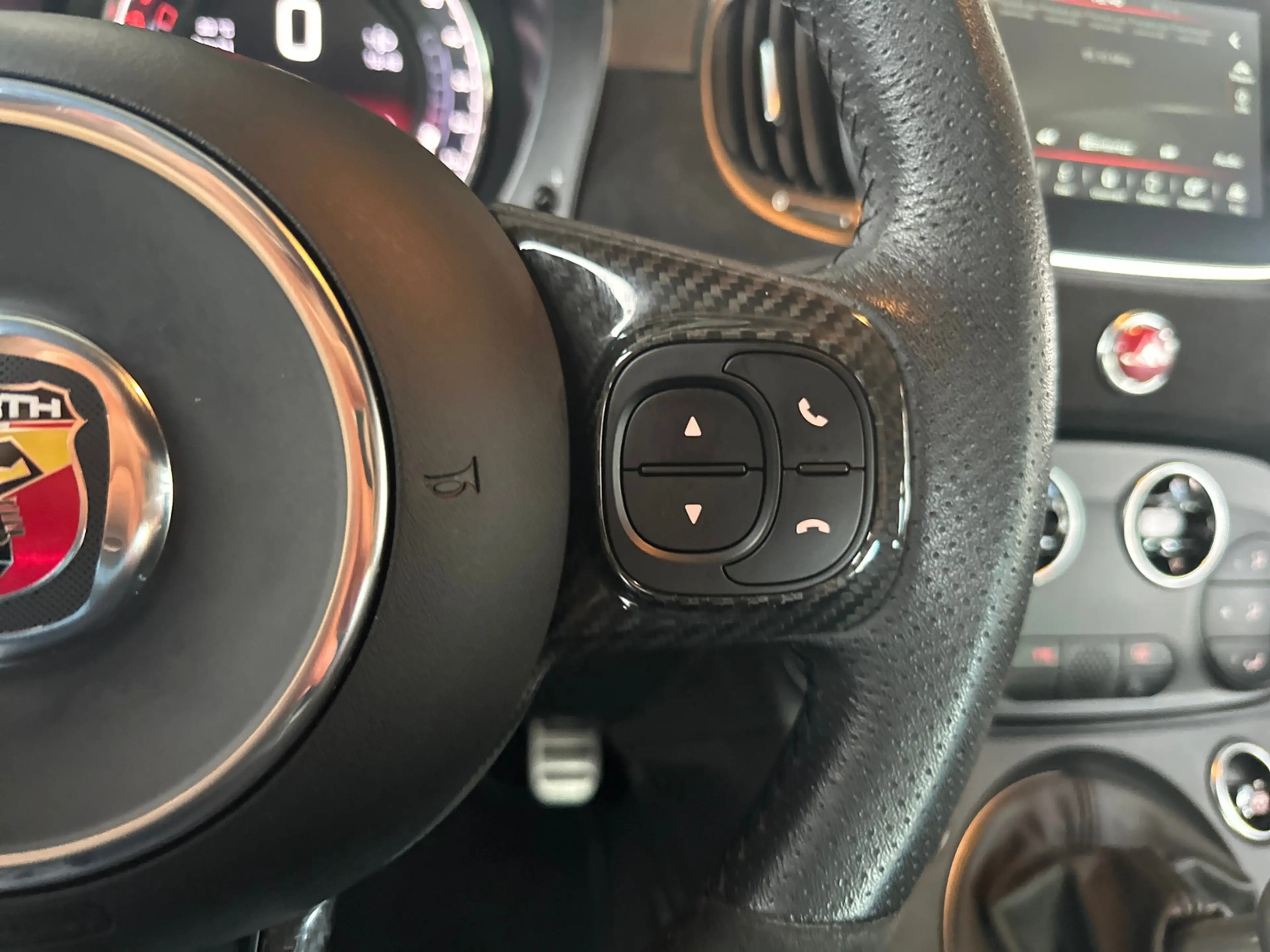 Abarth 595C Competizione KLIMA NAV DAB PDC ALU — photo 12