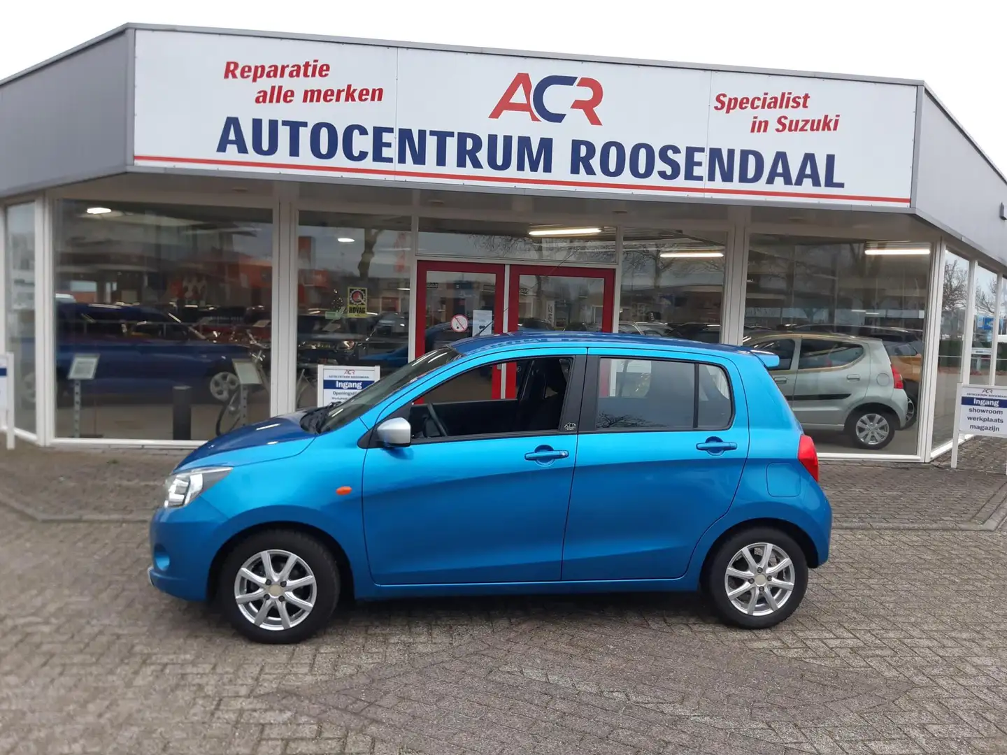 Suzuki Celerio 1.0 Rhino 5drs AIRCO / NAVIGATIE speciale editie n Blau - 2