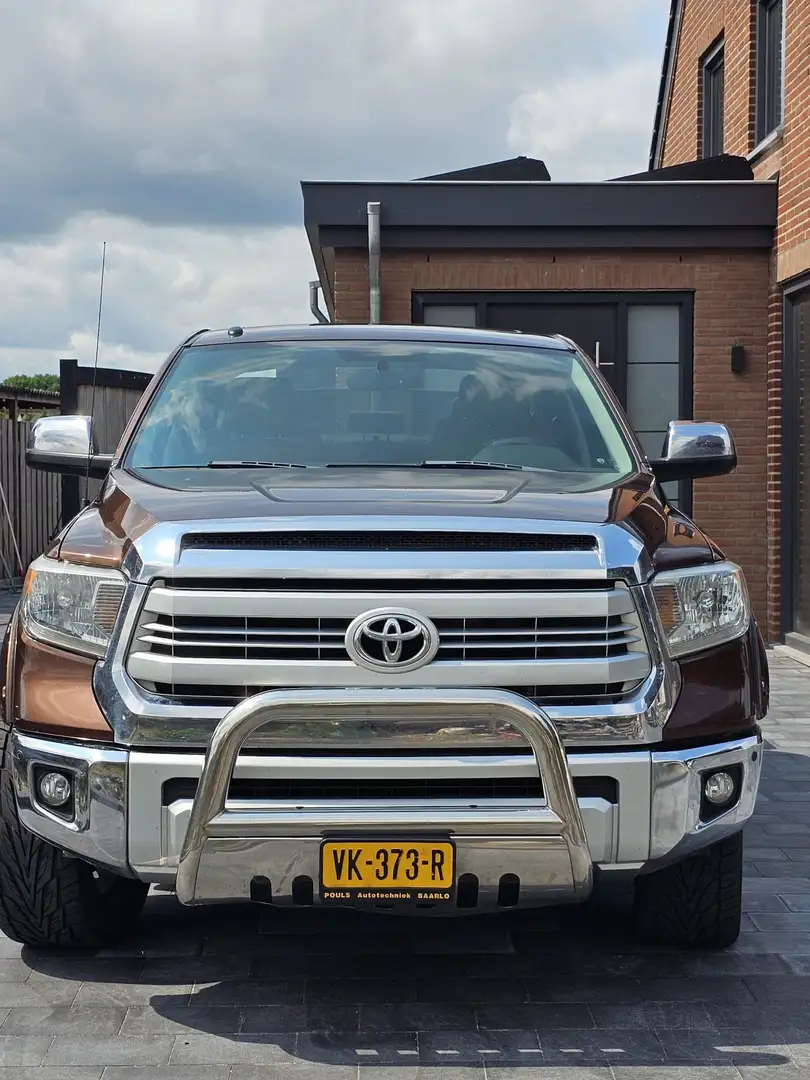 Toyota Tundra 5.7 V8 Crewmax Limited 1794 Edition Bruin - 2