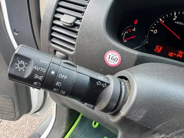 Nissan Navara view 24