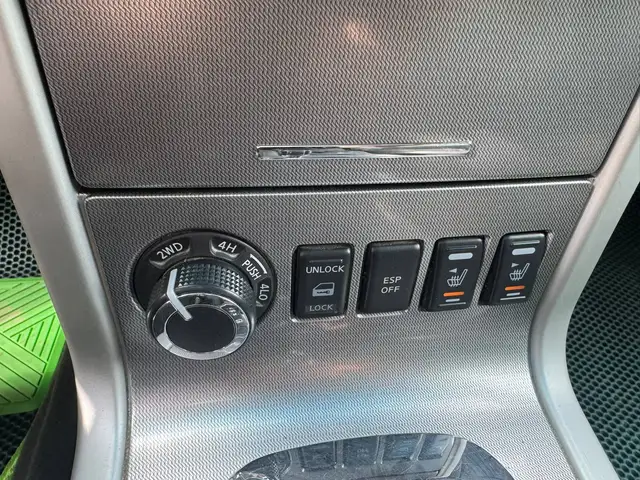 Nissan Navara view 16