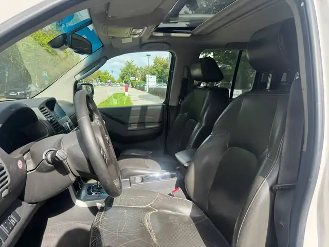 Nissan Navara view 18